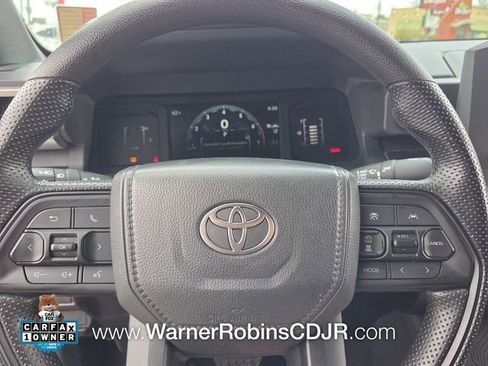 Used 2025 Toyota Tacoma SR5 image 22