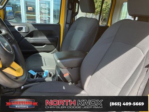 Used 2021 Jeep Wrangler Unlimited Sport image 4