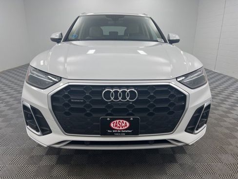 Used 2024 Audi Q5 2.0T Premium Plus image 3