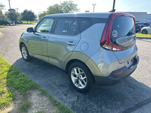 Used 2022 Kia Soul LX w/ Technology Package FWD image 14