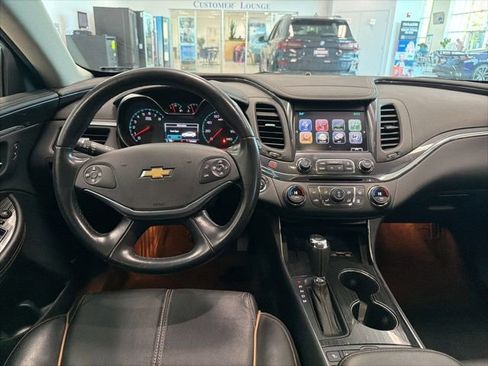 Used 2019 Chevrolet Impala Premier FWD image 23