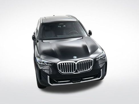 Used 2025 BMW X5 xDrive50e image 29