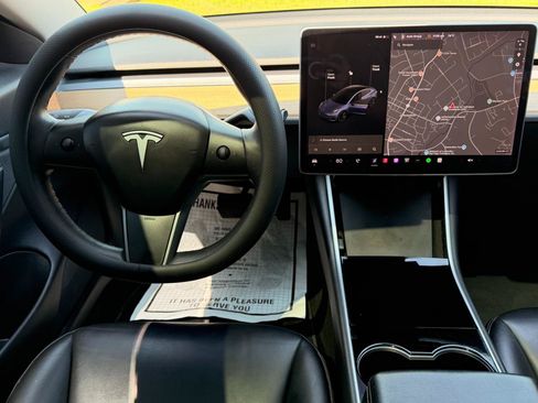 Used 2019 Tesla Model 3 Performance AWD/4WD image 11