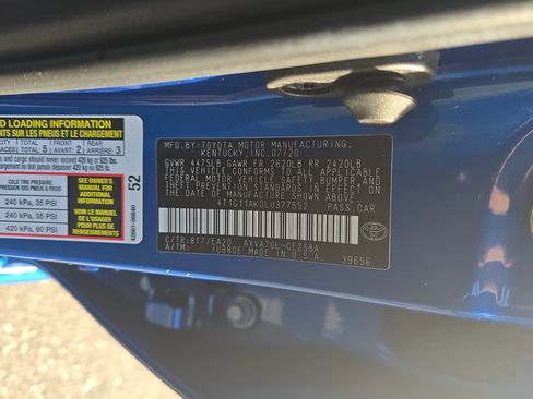 Used 2020 Toyota Camry SE image 34