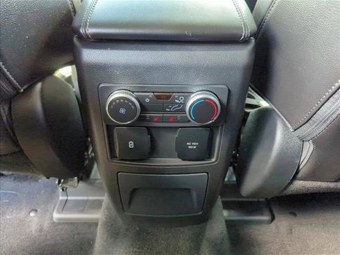 Used 2023 Ford Explorer Limited w/ Hybrid Equipment Group 310A RWD image 23
