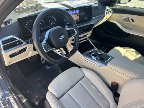 Certified 2025 BMW 330i Sedan w/ M Sport Package image 33