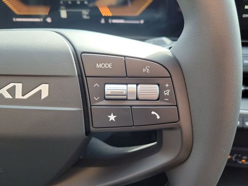 New 2026 Kia K4 LXS image 26