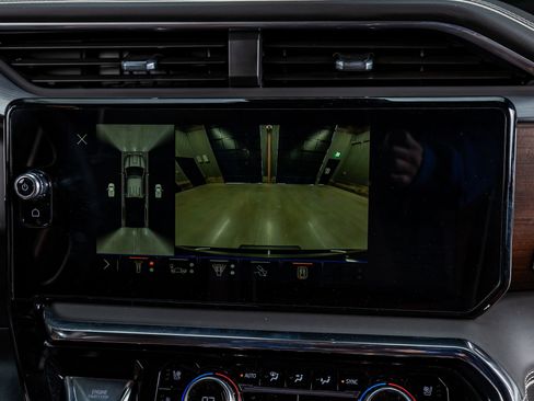 Used 2026 GMC Sierra 3500 Denali Ultimate image 26