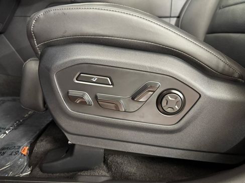 Used 2025 Hyundai Santa Fe Calligraphy image 14