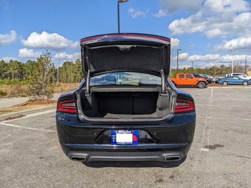 Used 2023 Dodge Charger SXT image 38