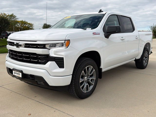 New 2026 Chevrolet Silverado 1500 RST w/ Z71 Off-Road Package AWD/4WD image 2