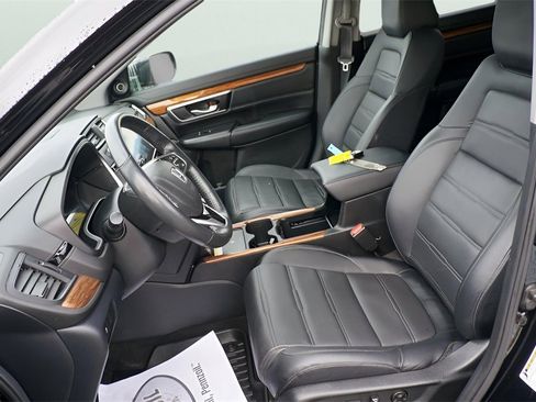 Used 2022 Honda CR-V Touring image 17