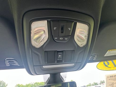 Used 2019 RAM 1500 Big Horn AWD/4WD image 26