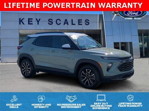 Used 2025 Chevrolet TrailBlazer ACTIV w/ Driver Confidence Package image 1