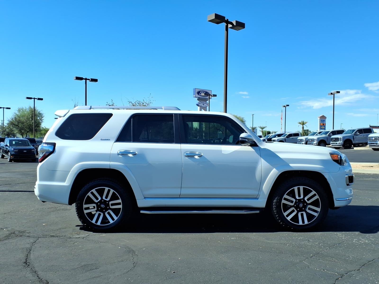 Used 2017 Toyota 4Runner Limited AWD/4WD image 6