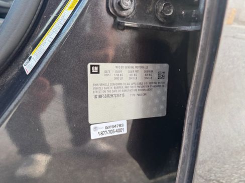 Used 2017 Chevrolet Cruze Premier image 21