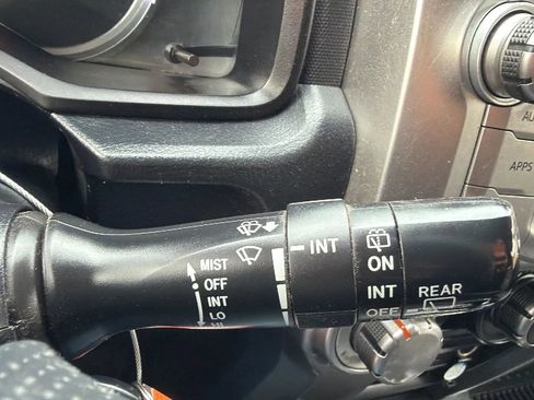 Used 2018 Toyota 4Runner SR5 Premium AWD/4WD image 13