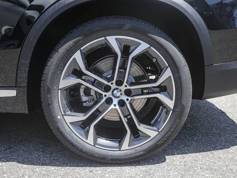 New 2026 BMW X5 sDrive40i w/ Parking Assistance Package RWD image 8