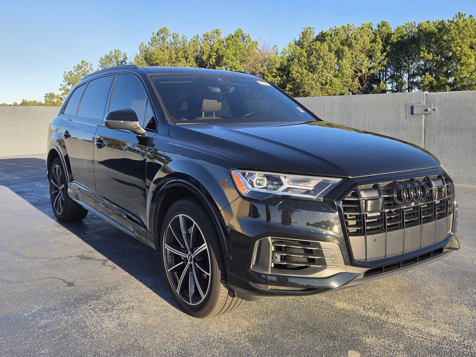 Used 2022 Audi Q7 3.0T Premium Plus AWD/4WD image 7