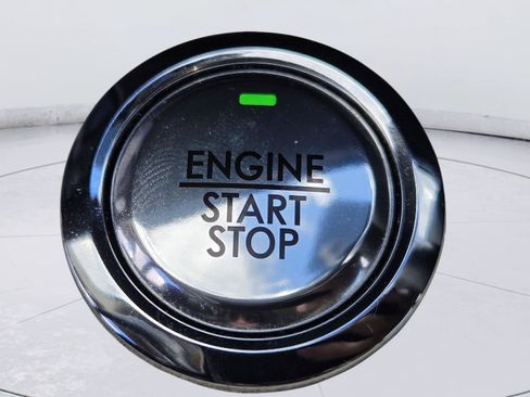 Used 2021 Lincoln Navigator Reserve AWD/4WD image 19