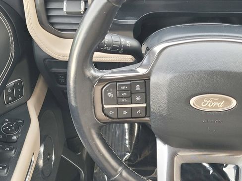 Used 2023 Ford Expedition Max Platinum image 13