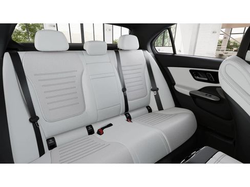 Used 2026 Mercedes-Benz C 300 Sedan image 5