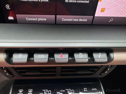 Used 2025 Porsche 911 Carrera image 28