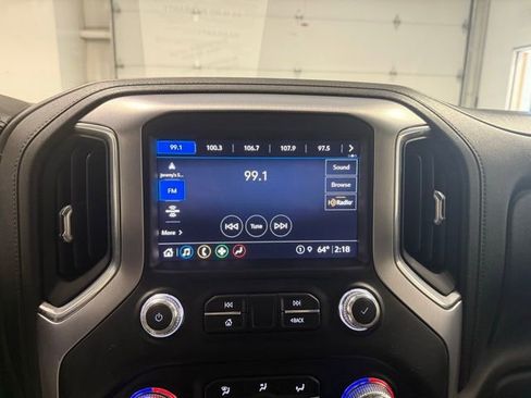 Used 2021 GMC Sierra 1500 SLT image 18