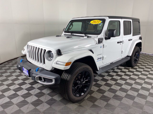 Used 2023 Jeep Wrangler Unlimited Sahara AWD/4WD image 10