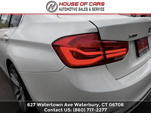 Used 2017 BMW 330i xDrive 330i xDrive Sedan image 19