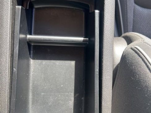 Used 2022 Chevrolet TrailBlazer LT image 18