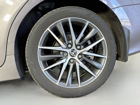 Certified 2024 Toyota Camry XLE w/ Navigation Package FWD image 34