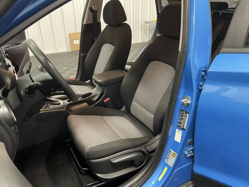 Used 2020 Hyundai Kona SE image 33