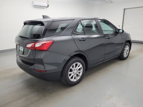Used 2020 Chevrolet Equinox LS FWD image 10