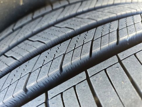 Used 2021 Ford Edge SE image 12