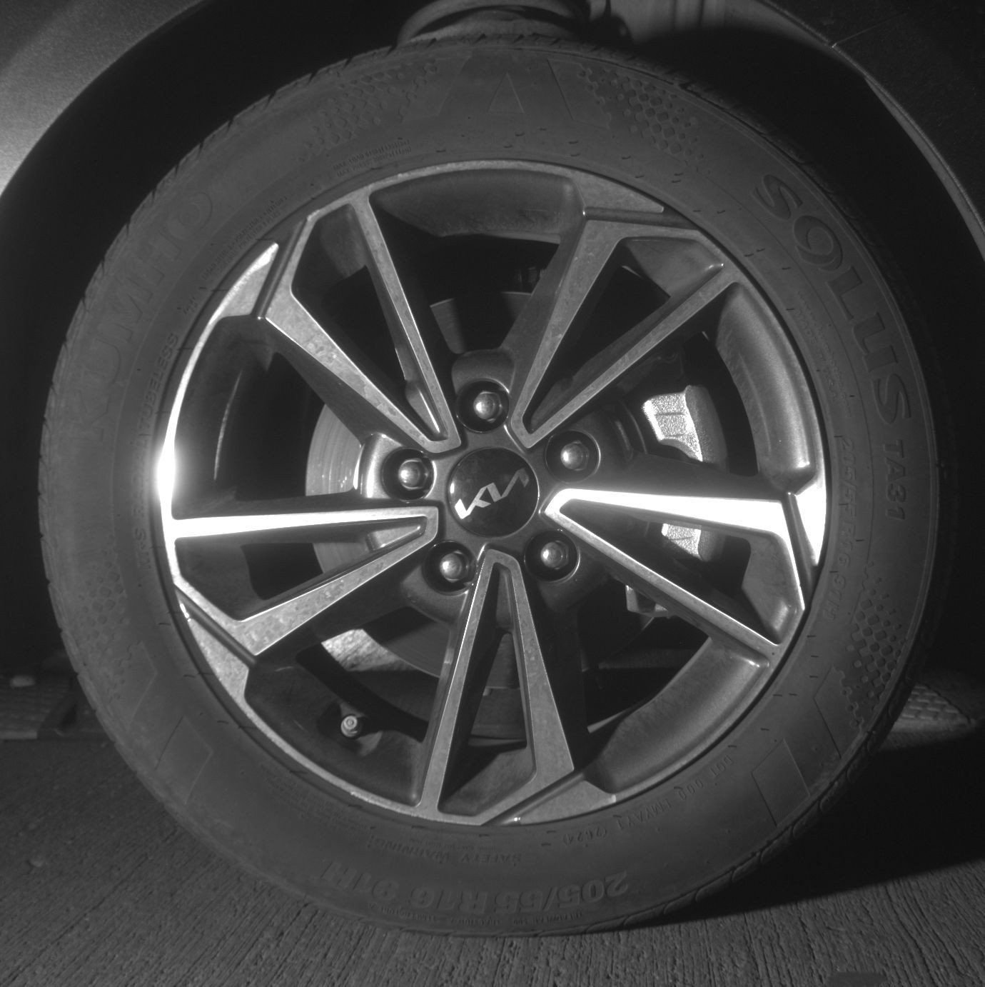Used 2024 Kia Forte LXS FWD image 24