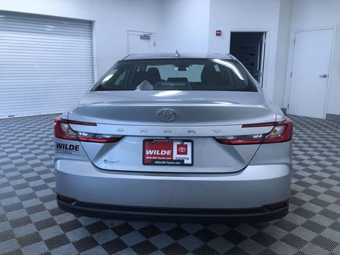 Used 2026 Toyota Camry LE FWD image 14