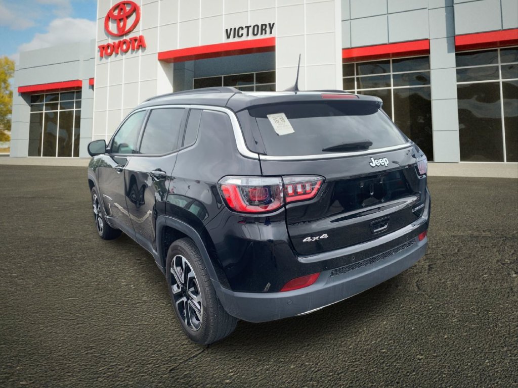 Used 2023 Jeep Compass Limited AWD/4WD image 4