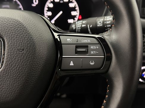 Used 2025 Honda HR-V Sport image 21