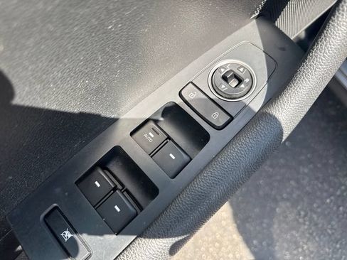 Used 2019 Hyundai Sonata SE w/ Cargo Package FWD image 12