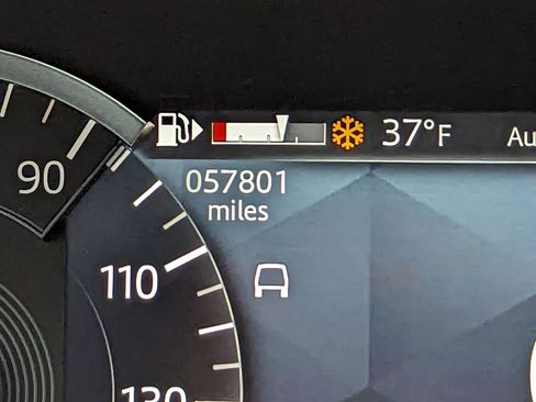 Used 2021 Land Rover Range Rover Evoque S image 18