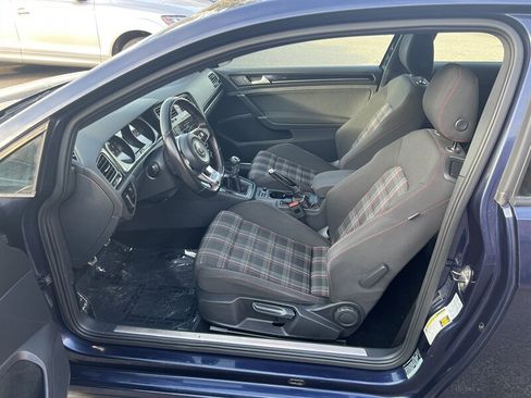 Used 2016 Volkswagen GTI S image 9