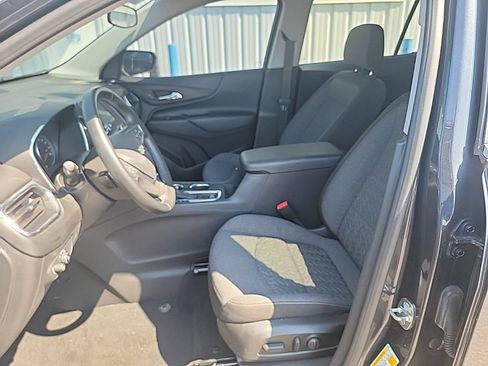 Used 2023 Chevrolet Equinox LT FWD image 10