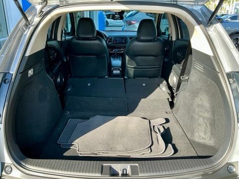 Certified 2019 Honda HR-V EX-L image 12