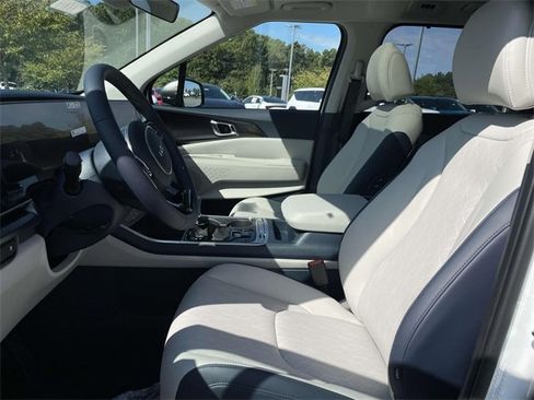 New 2026 Kia Carnival SX w/ SX Dark Edition Package image 25