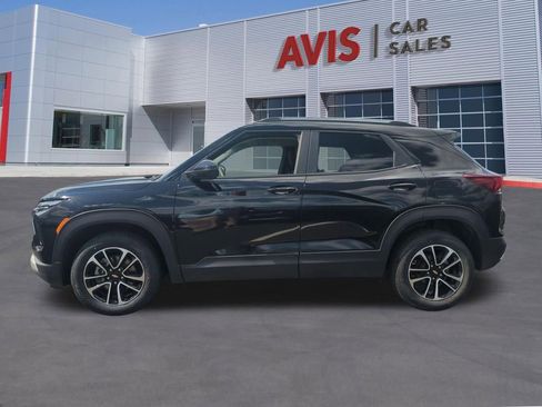 Used 2025 Chevrolet TrailBlazer LT AWD/4WD image 11