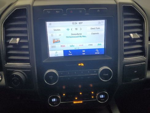 Used 2020 Ford Expedition XLT AWD/4WD image 25