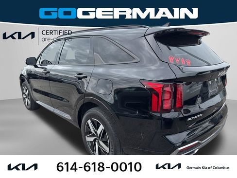 Certified 2023 Kia Sorento S w/ Panoramic Sunroof Package FWD image 4
