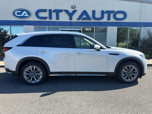 Used 2024 MAZDA CX-90 3.3 Turbo w/ Premium Package AWD/4WD image 3
