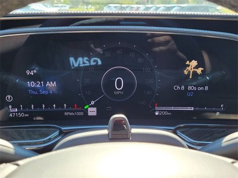 Used 2024 Cadillac Escalade Premium Luxury image 14